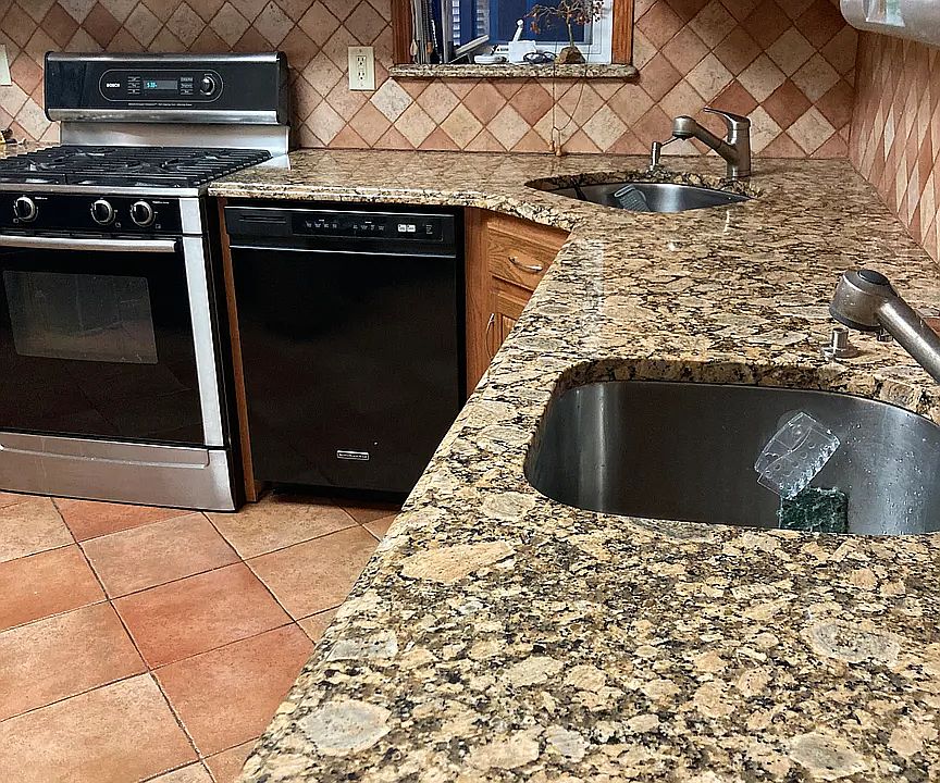 2nd image of 1725 Ocean Ave