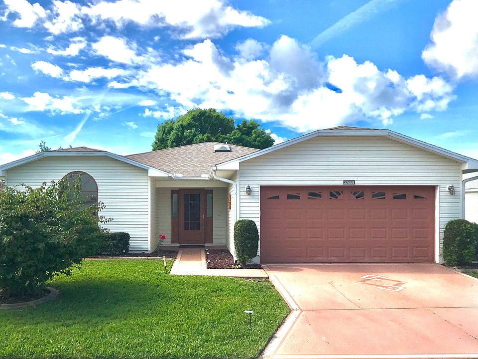 1st image of 32669 Oak Park Dr