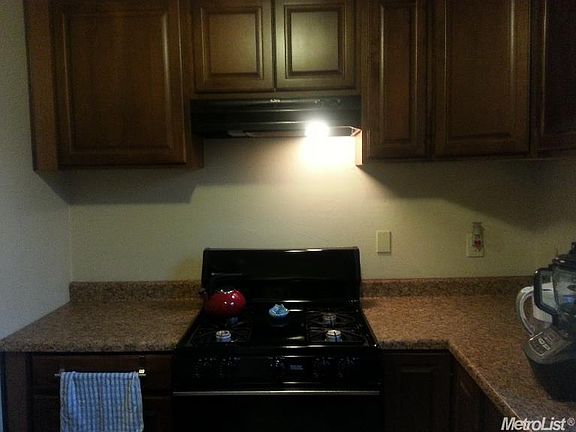 3rd image of 1529 Virginia Ave