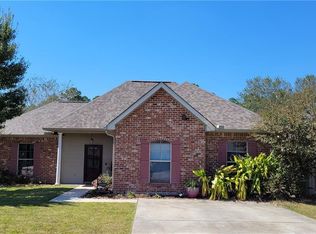 70021 3rd St, Covington, LA 70433