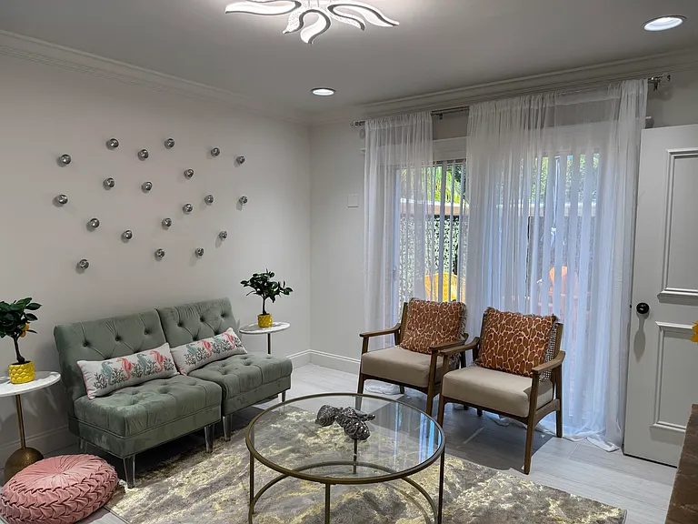 1010 NE 8th Ave #31F — Photo 25