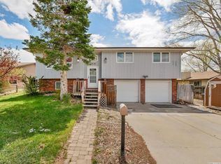 4214 Cheyenne Dr, Laramie, WY 82072