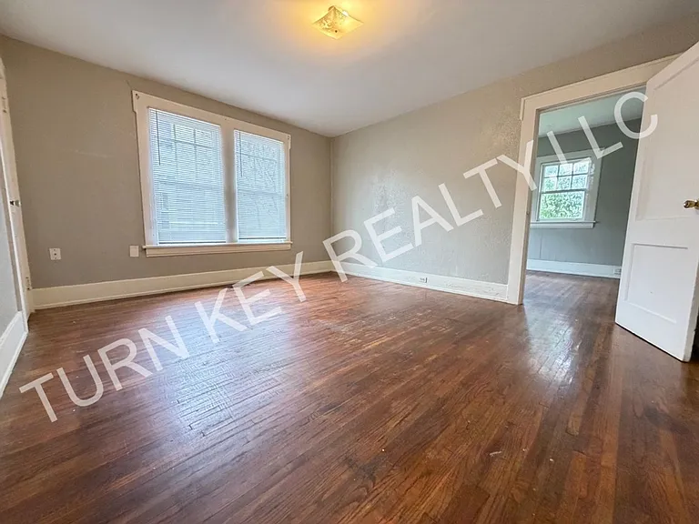 1782 McMillon Ave SW — Photo 7