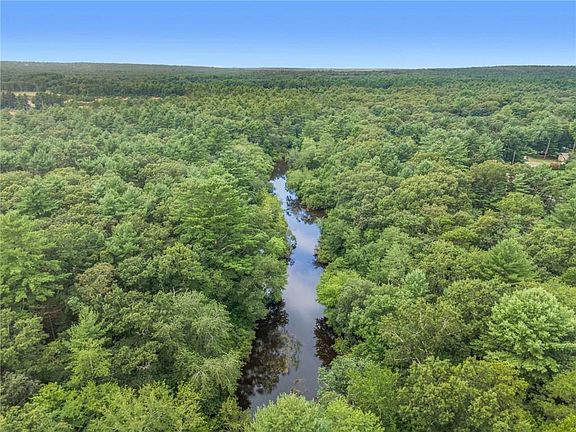 4th image of 4 Wood River Dr