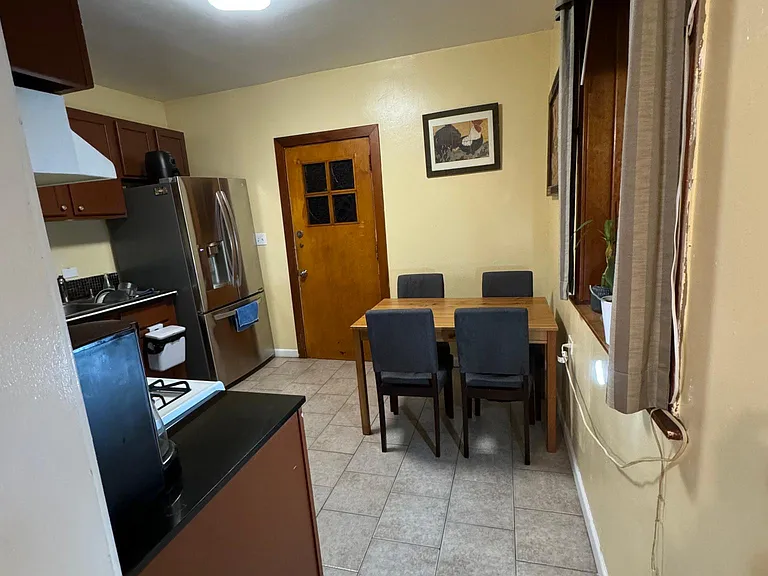 3912 N Spaulding Ave #1 — Photo 2