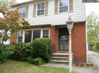 17207 Eldamere Ave, Cleveland, OH 44128