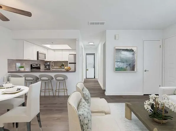 The Harrison Apartments