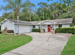 1335 Yvonne St, Apopka, FL 32712