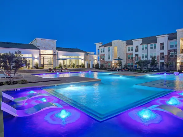 The Ovilla at Legacy Square