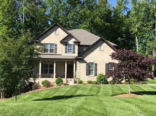 138 Grasslands Ct, Advance, NC 27006