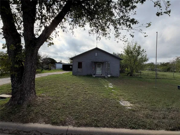 609 E Lumpkin St, Meridian, TX 76665