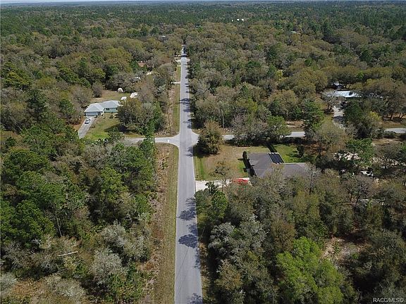 5th image of 11244 W Bluebell Dr