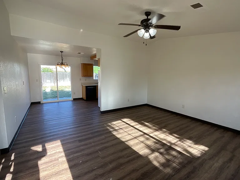 1388 Barcelona Way — Photo 3