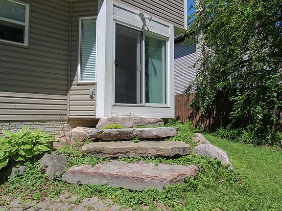 4th image of 1731 Beechmont St