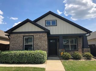 116 Glennbrooke Ln, Prattville, AL 36066