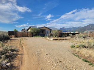 7 Camino Coyote, El Prado, NM 87529