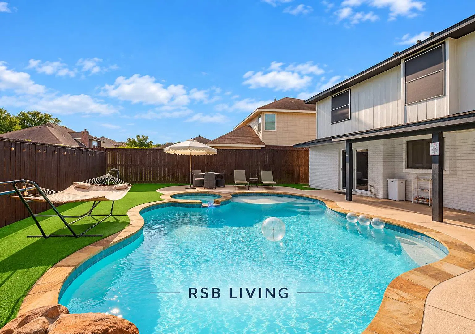 Gorgeous 4BD 2.5Bath Home | Pool, Fire Pit & Hammock — Photo 1