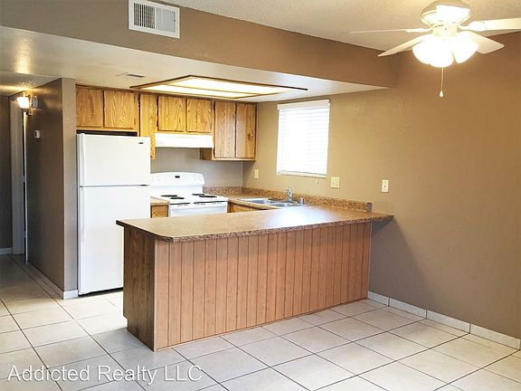 2nd image of 6225 Bellota Dr APT B