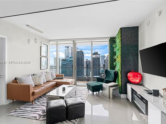 2nd image of 92 SW 3rd St APT 4702