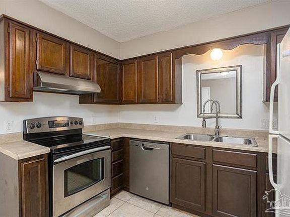 4th image of 7712 Brook Meadow Pl
