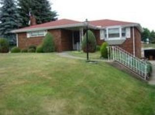 924 McCoy Rd, Mc Kees Rocks, PA 15136