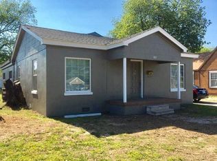 912 N Kickapoo Ave, Shawnee, OK 74801