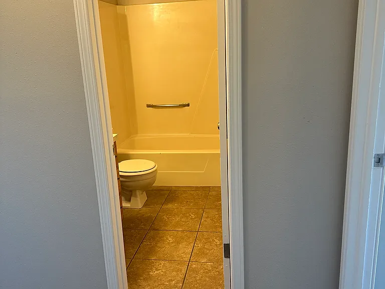 211 N Grace St #6 — Photo 21