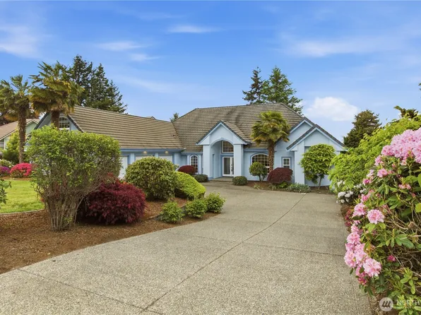 2504 5th Street NW, Gig Harbor, WA 98335