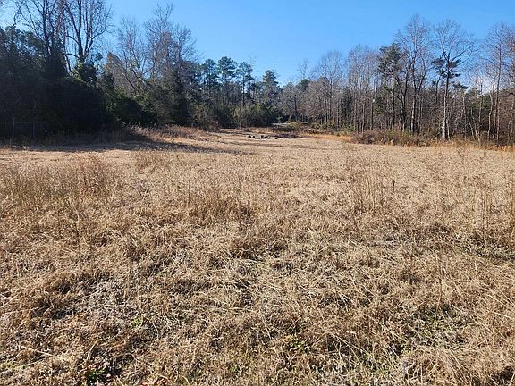 4th image of 4011 Baldwin Rd