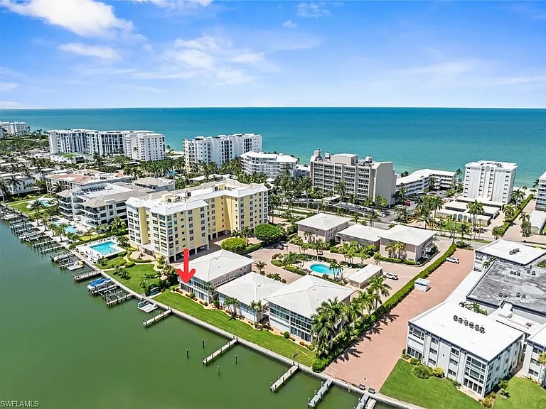 1910 Gulf Shore Blvd N #107 — Photo 42