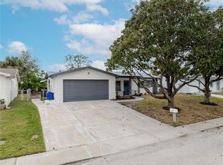 9823 Crofton Ln, Port Richey, FL 34668