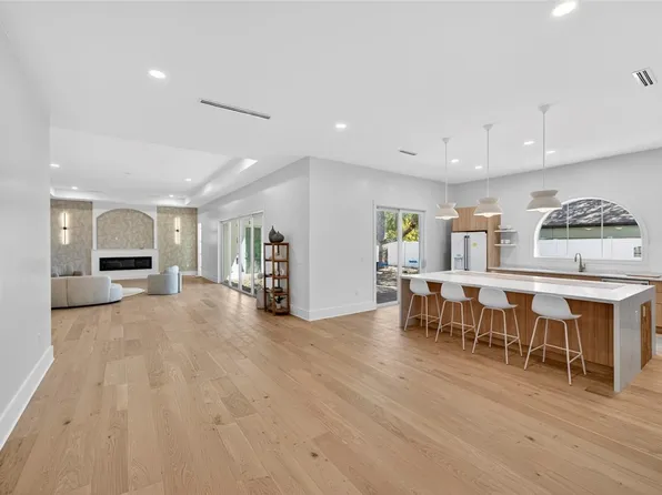 901 Jasmine Ln, Vero Beach, FL 32963