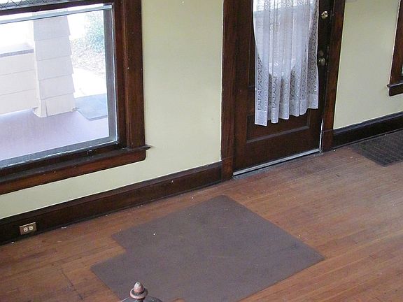 2nd image of 7005 Clark Ave