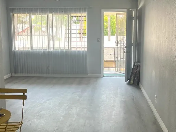 1194 W 39th St, Los Angeles, CA 90037