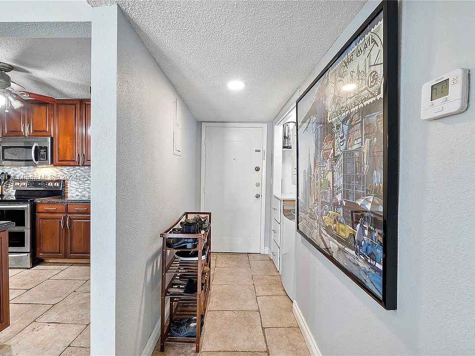 1st image of 4137 NW 88th Ave APT 106