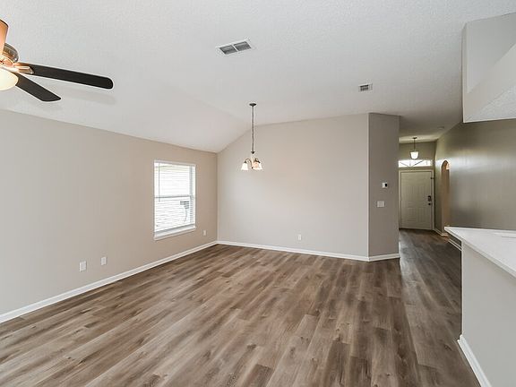 5th image of 12668 Black Angus Dr