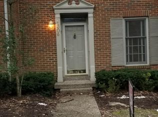 1306 Gray Hawk Rd, Lexington, KY 40502