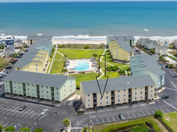 918 N New River Drive #427, Surf City, NC 28445