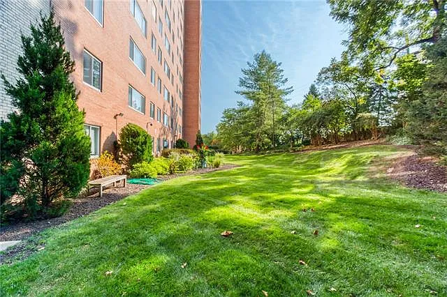 4550 Warwick Blvd #909 — Photo 19