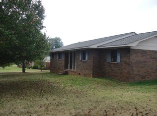 2003 James Cox Rd, Belton, SC 29627