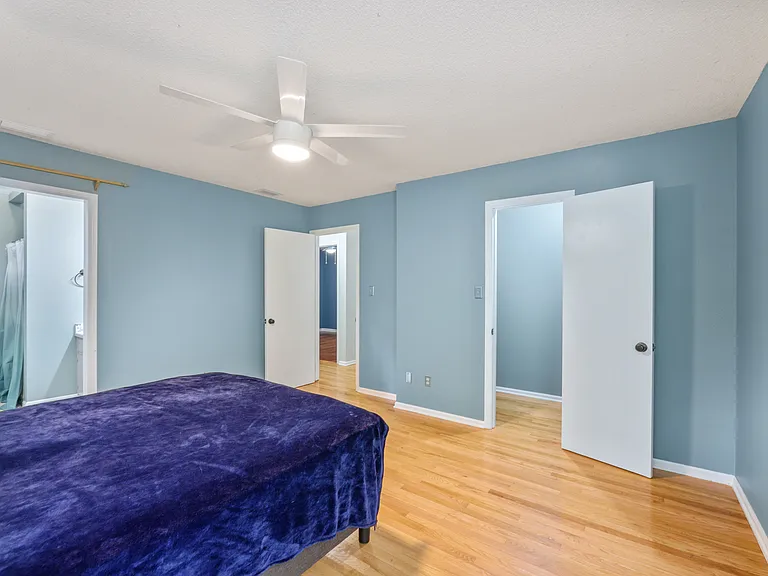 1835 Folkstone Rd — Photo 23