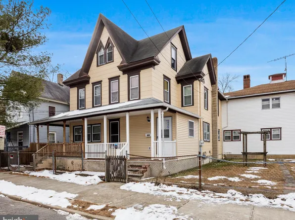 316 S 3rd St, Millville, NJ 08332