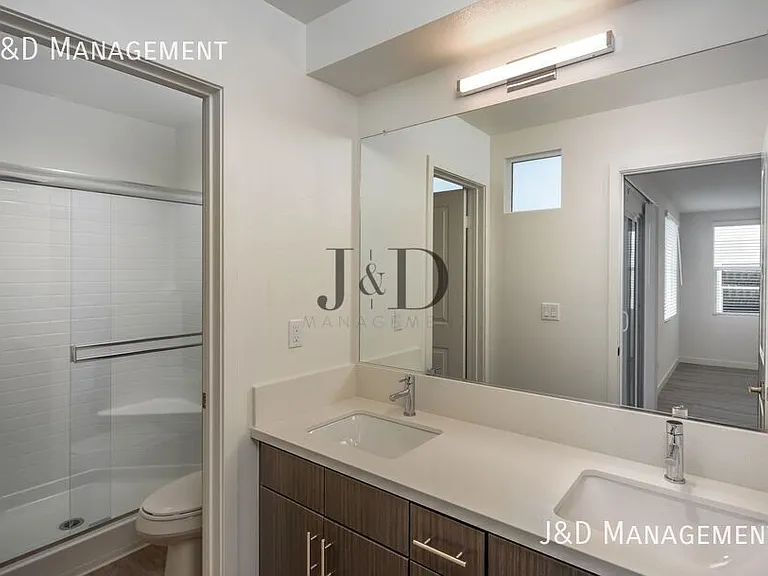 5845-5855 Riley St — Photo 29