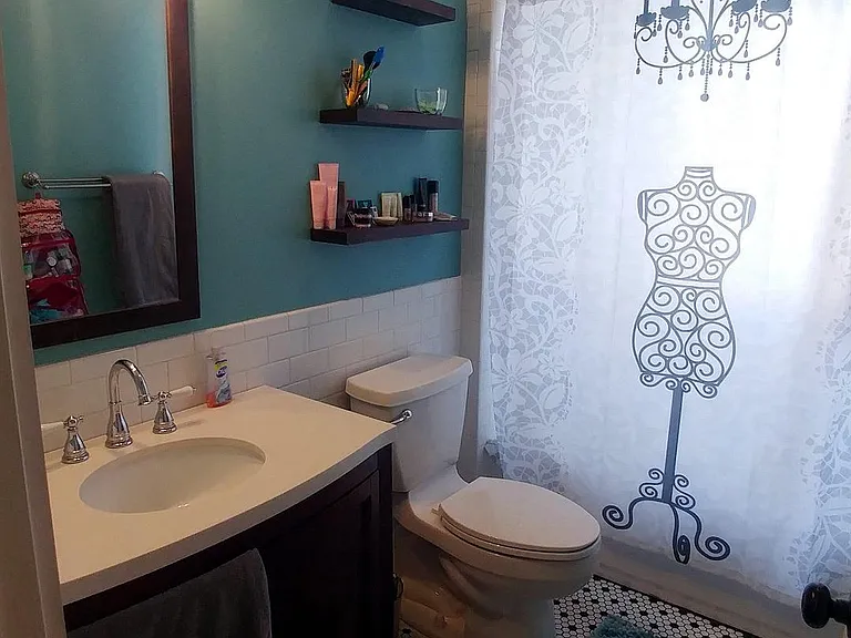 4431 Jefferson St — Photo 17