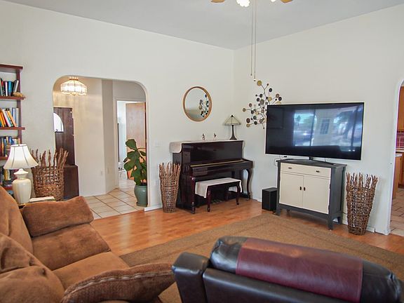 5th image of 13846 E 49th St