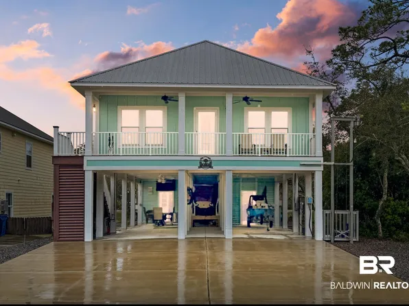 5525 Wolfhead Ave, Orange Beach, AL 36561