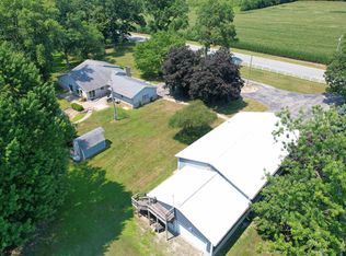 1860 E Us Highway 24, Reynolds, IN 47980