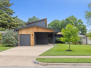 7303 Wake Forrest Dr, Dallas, TX 75214