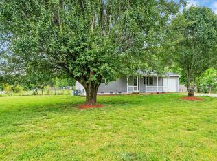 72 W 1st St, Hillsboro, TN 37342