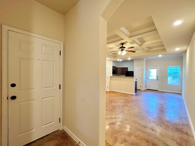 6414 Attucks Ln — Photo 2